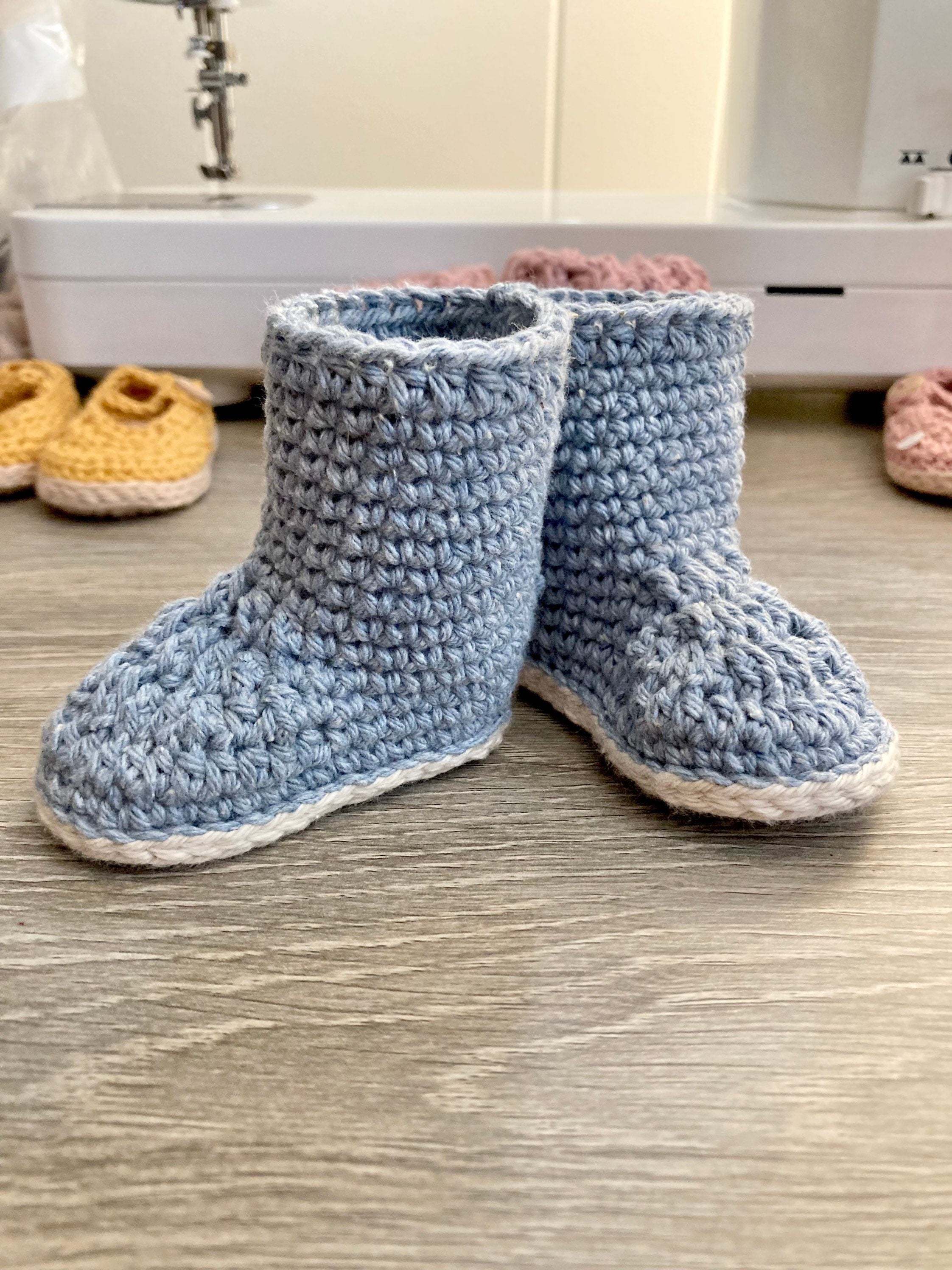 Crocheted Baby Booties: Warm Winter Baby Shoes