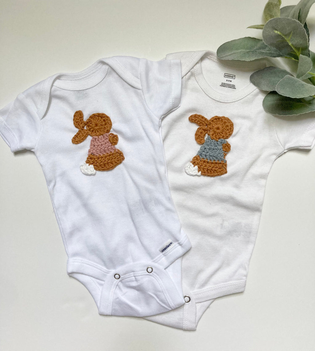 Crochet Cotton-tail Rabbit Applique Baby Onesie, Expecting Mom Gift