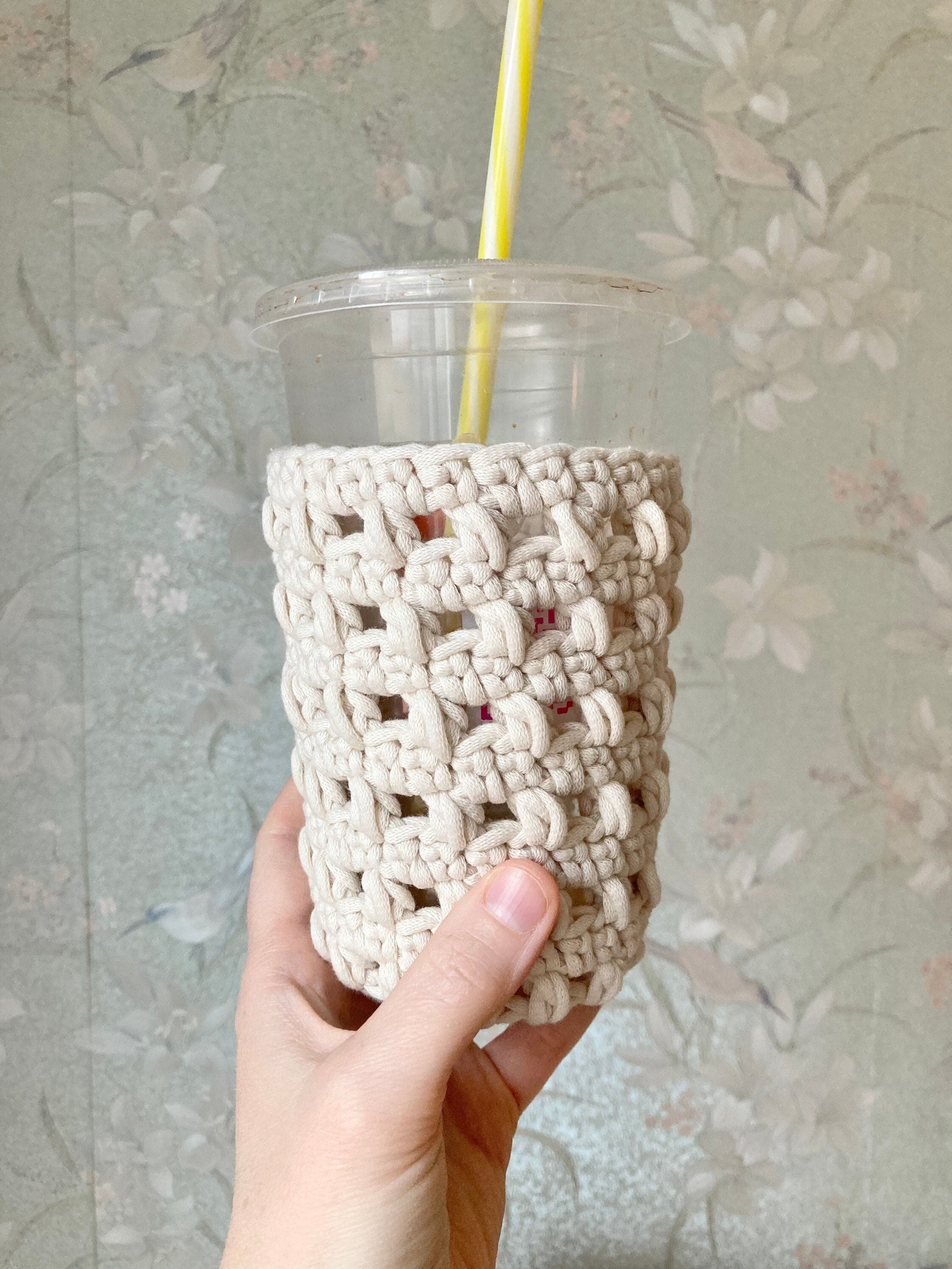 Crochet Iced Coffee Cozy: Reusable Linen Cup Sleeve