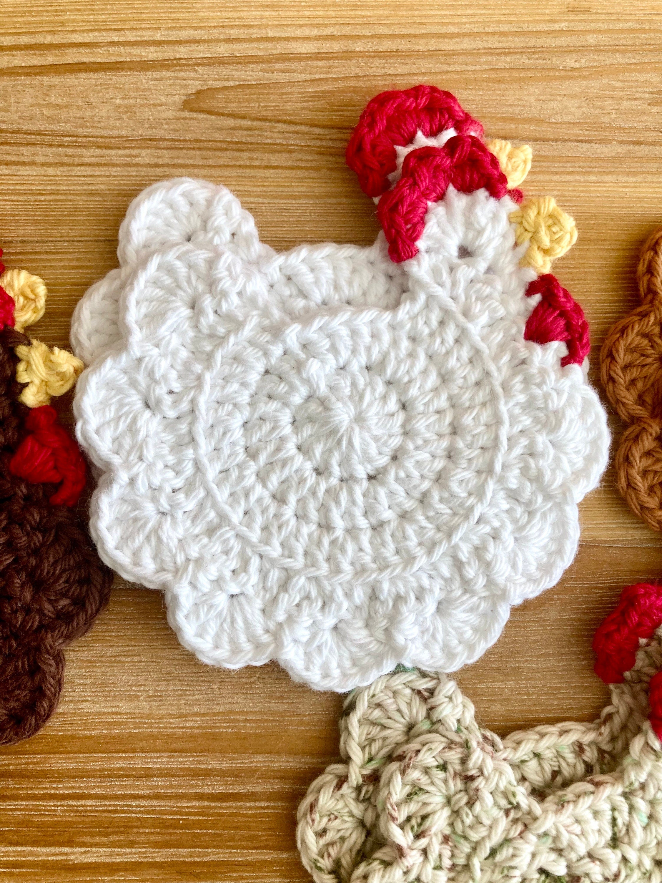 Crochet Chicken Coaster: Farmhouse Cotton Mug Rug