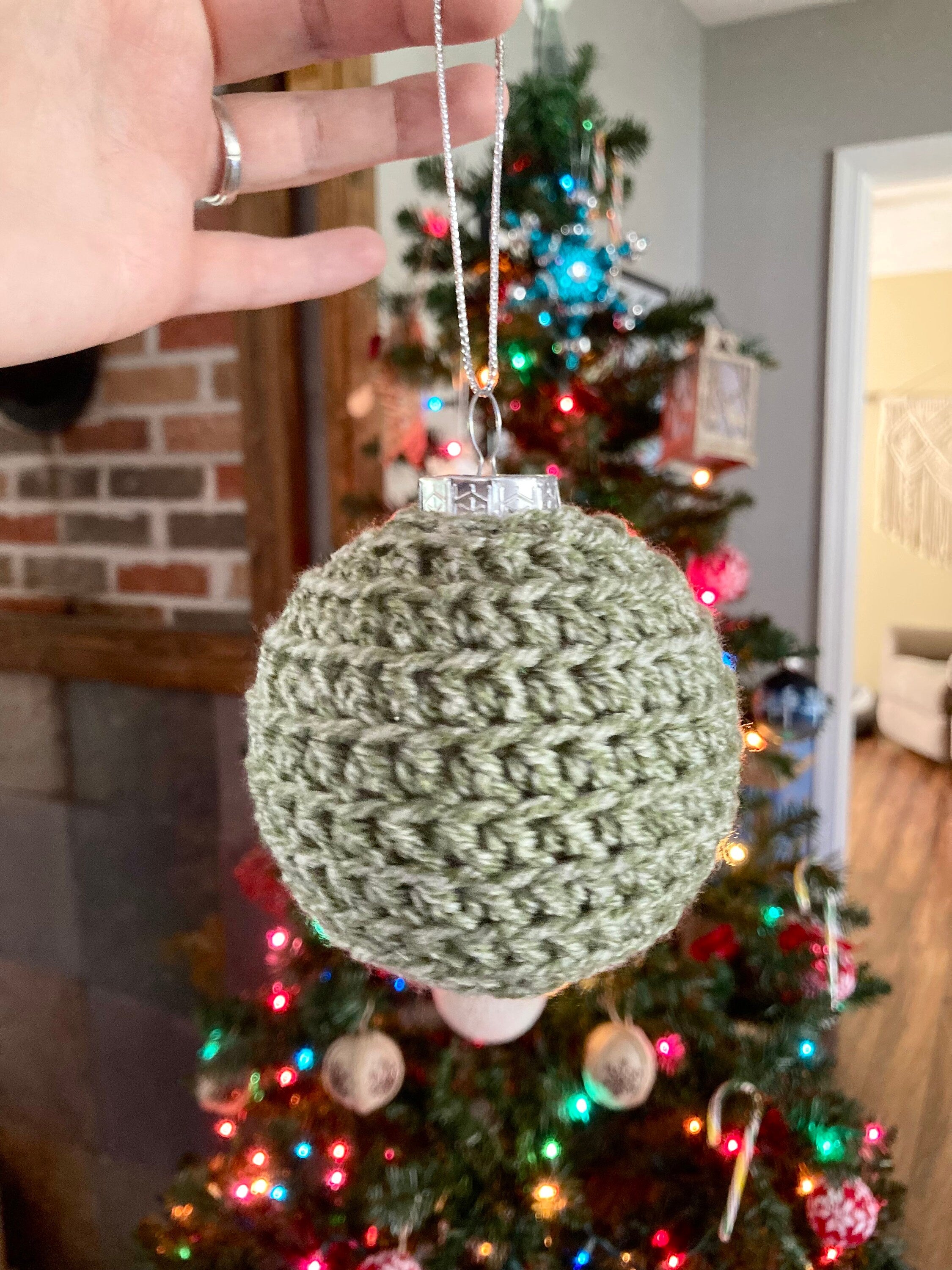Handmade Christmas Ornament, Crocheted Christmas Ornaments, Christmas Ornament Gift, Handmade Ornament, Spiral Ball Ornament, Christmas Gift