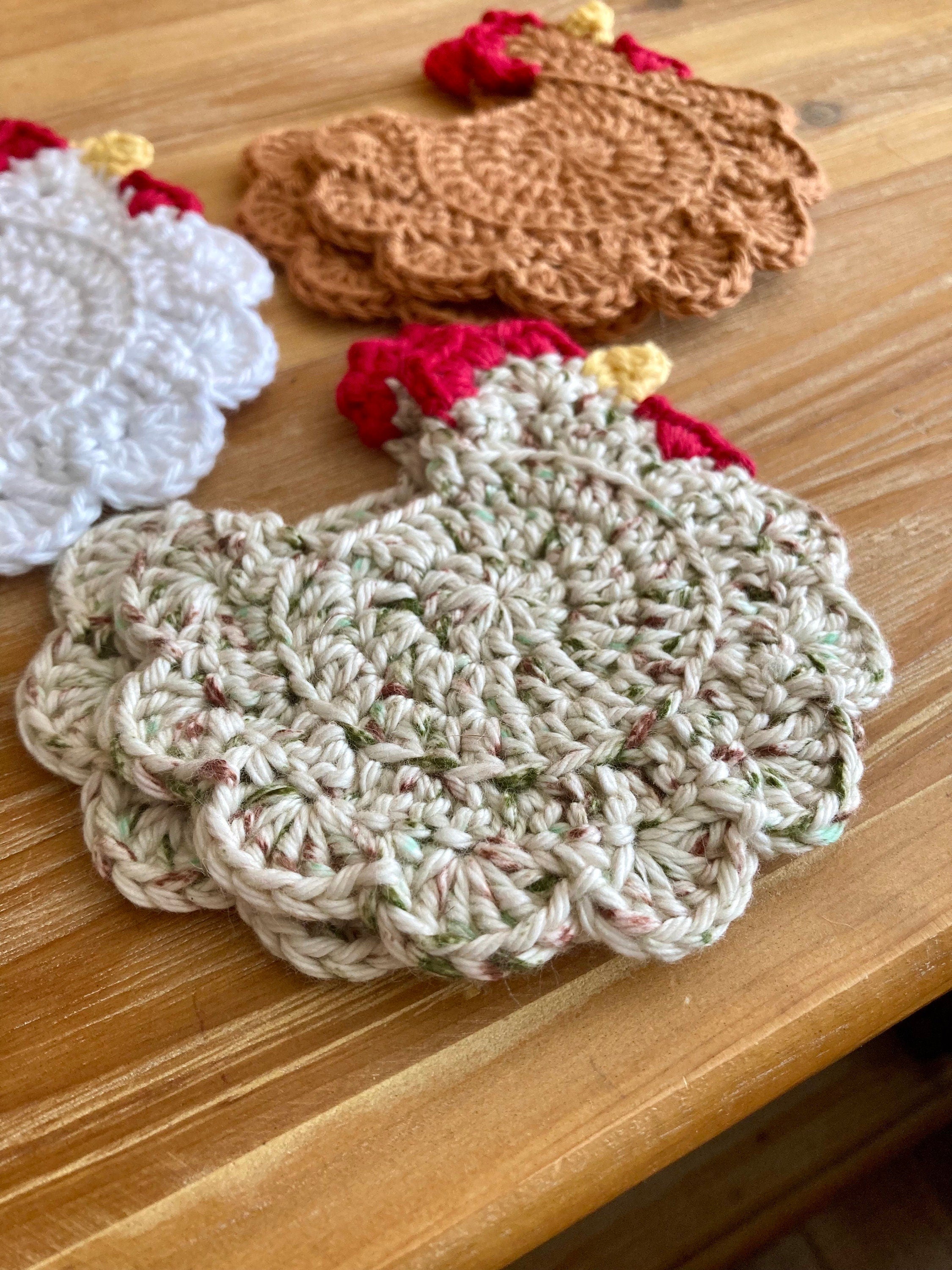 Crochet Chicken Coaster: Farmhouse Cotton Mug Rug
